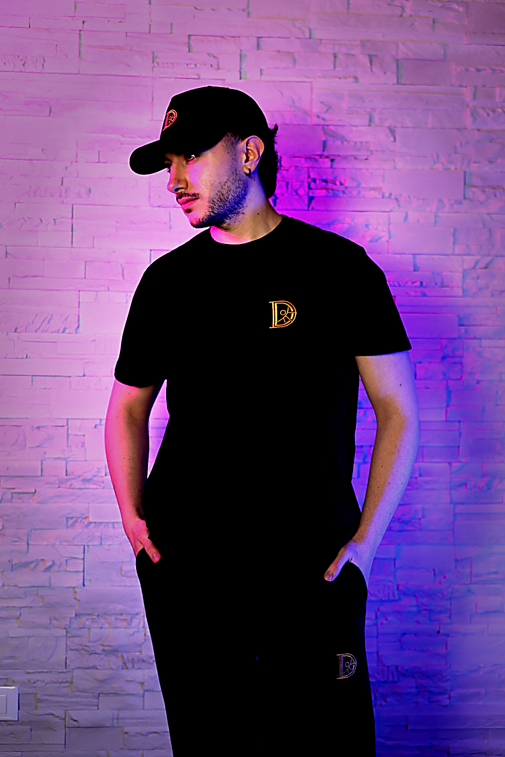 DOMYNUS Core Tee – Black
