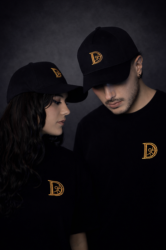DOMYNUS Signature Cap – Black